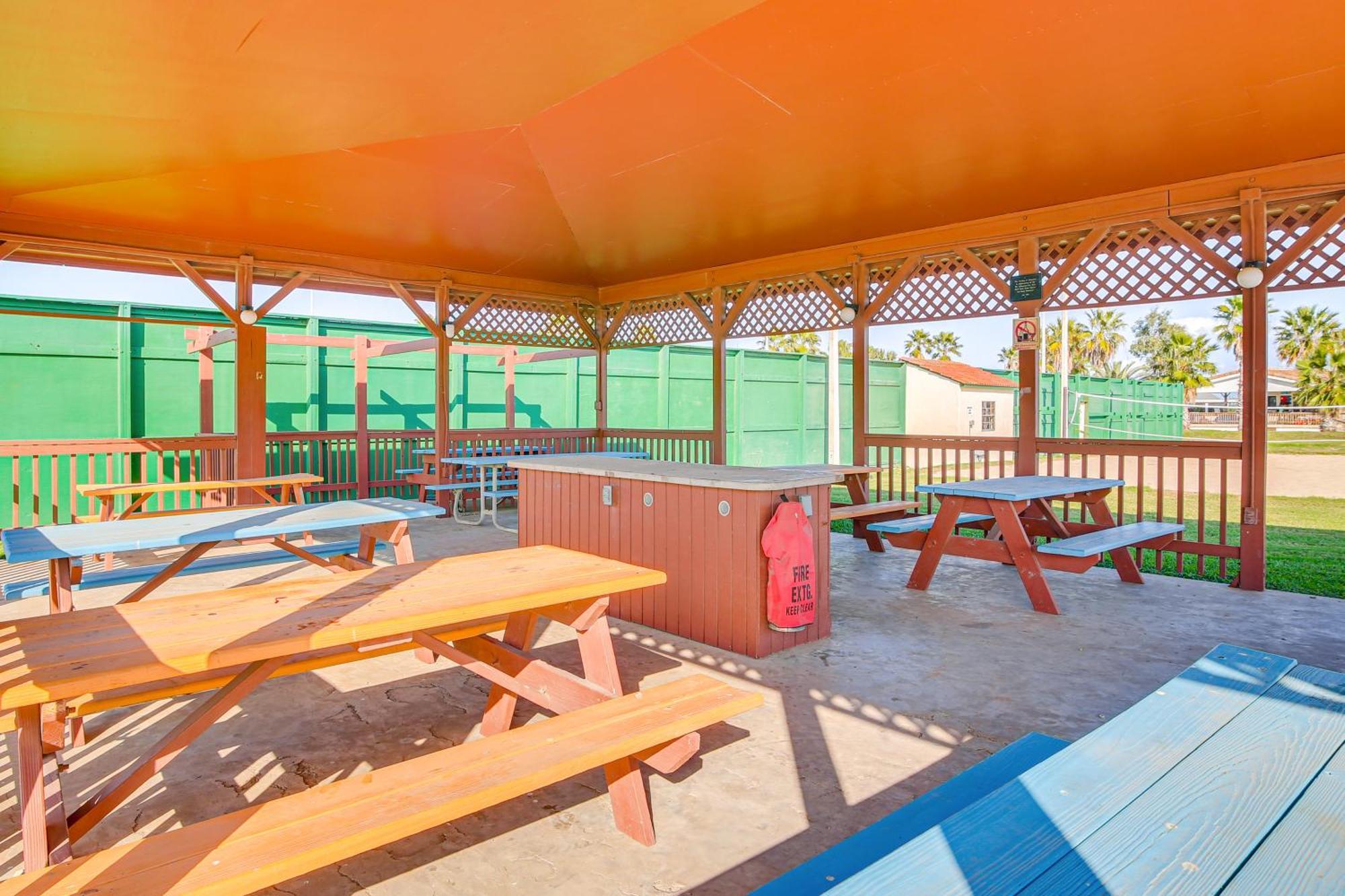 Cozy Waterfront Port Isabel Cottage With Deck! Luaran gambar